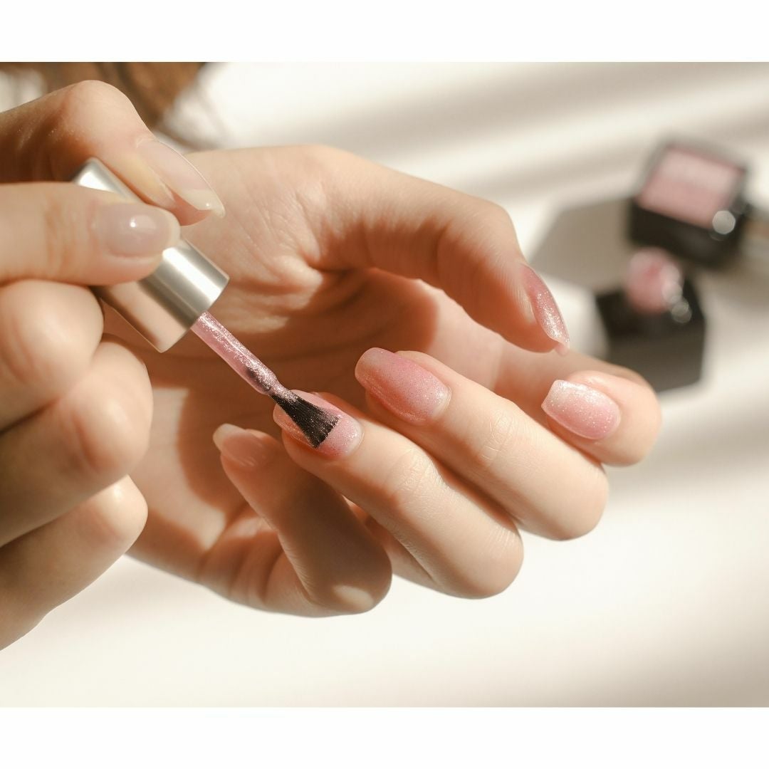 カラージェル５３色+α マグネットカラージェル MG07 | Luminous coral pinkの通販｜カラー